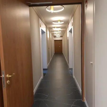 Apart Studio Lazienki Park Varşova