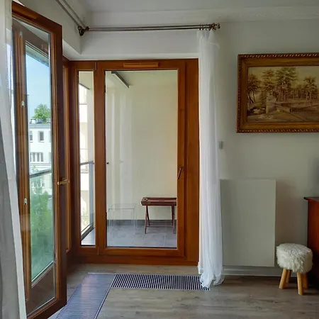 Apart Studio Lazienki Park *