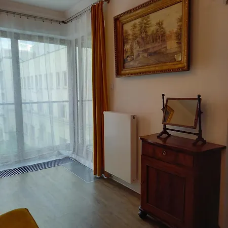 Apartment Apart Studio Lazienki Park