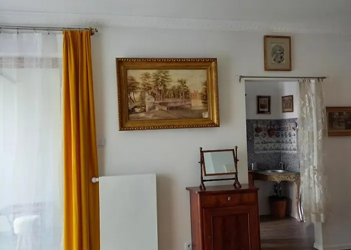 Apart Studio Lazienki Park * وارسو